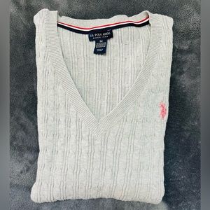 U.S. Polo Assn.Women’s Pullover V Neck Sweater Heather Gray